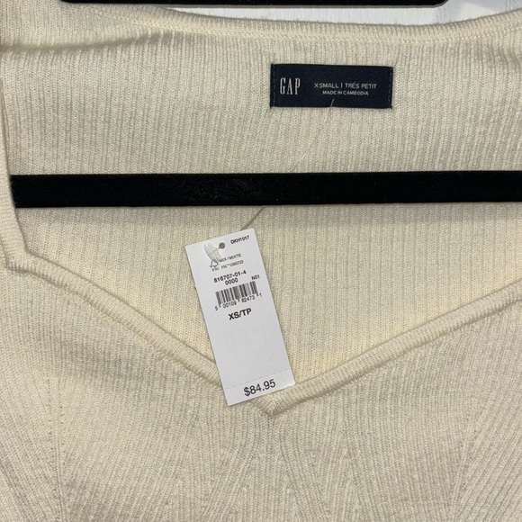 GAP Sweetheart Corset Sweater, stretchable, shirt, top, knit - Picture 5 of 7